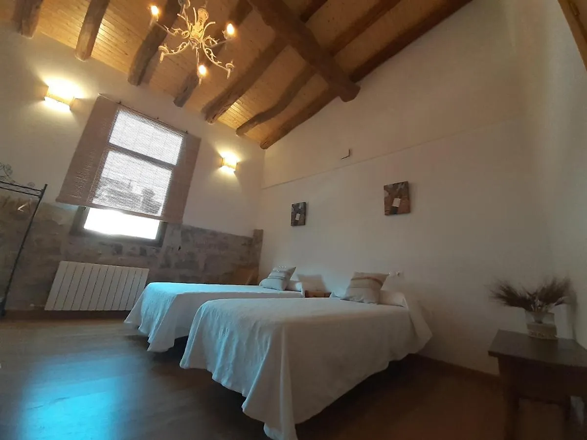 Bed and Breakfast Casa La Foradada Corbera Nocleg ze śniadaniem